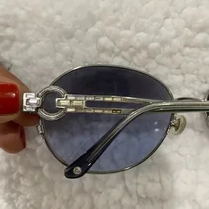 Judith Leiber | Accessories | Judith Leiber Oval Sunglasses  display picture 2